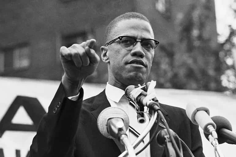 imagen Malcolm X: A Legacy of Strength and Struggle